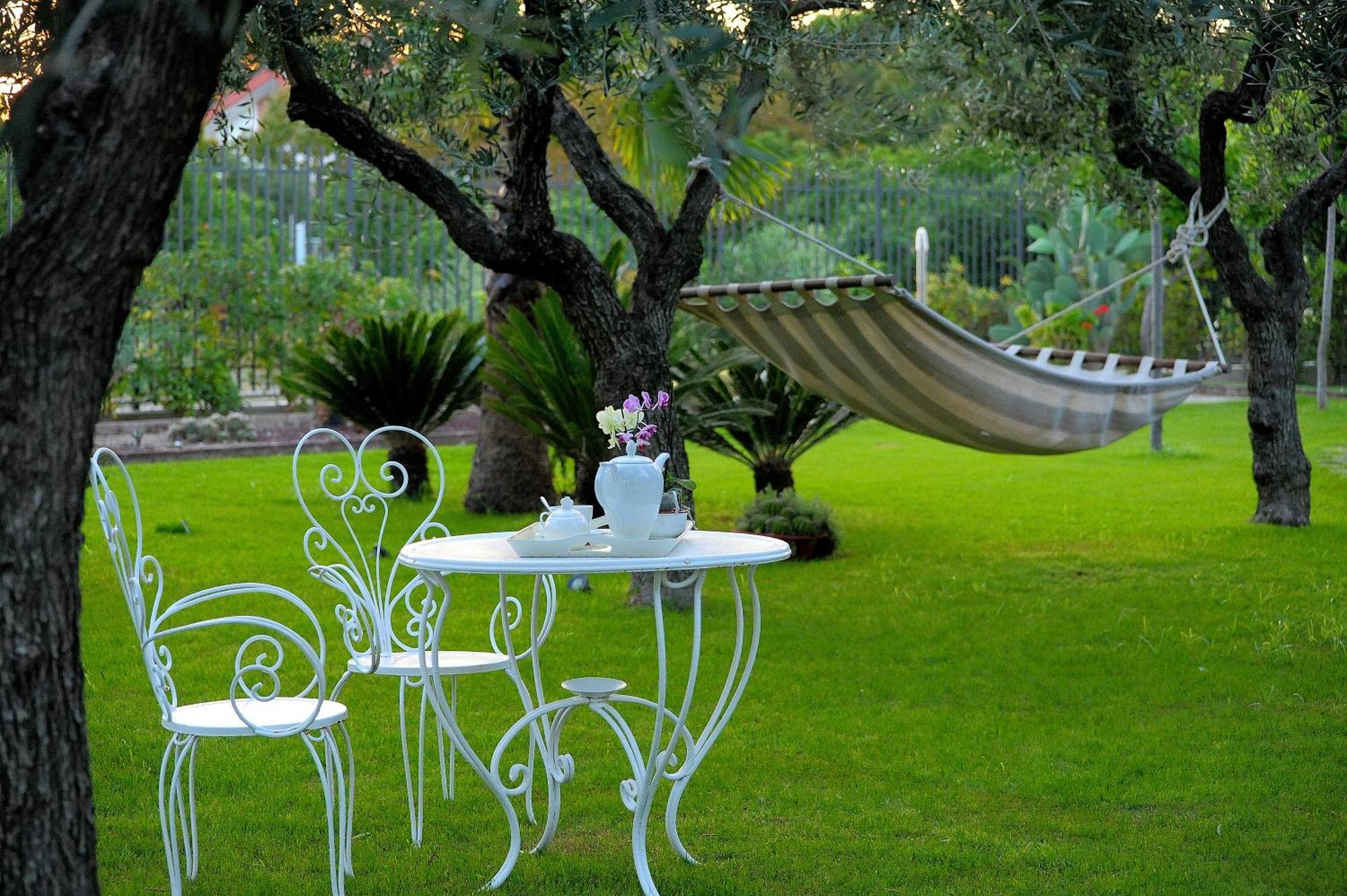 Hotel Il Giardino del Tè à Barletta Extérieur photo