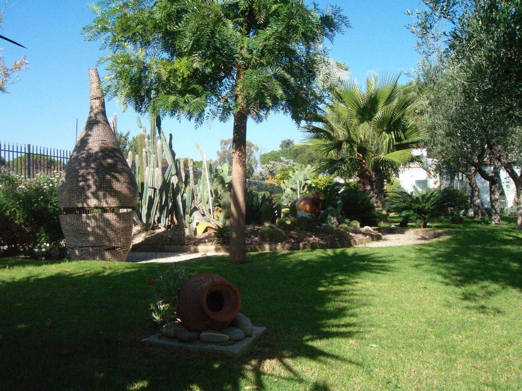 Hotel Il Giardino del Tè à Barletta Extérieur photo
